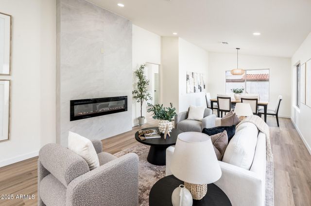 1038 N ALVARO Street, Mesa, AZ 85205