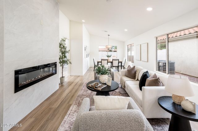 1038 N ALVARO Street, Mesa, AZ 85205