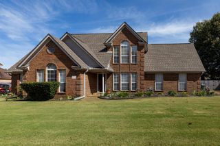 6776 RANER CREEK DR, Bartlett, TN 38002