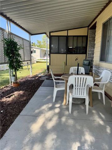 15181 Van Buren, Riverside, CA 92504