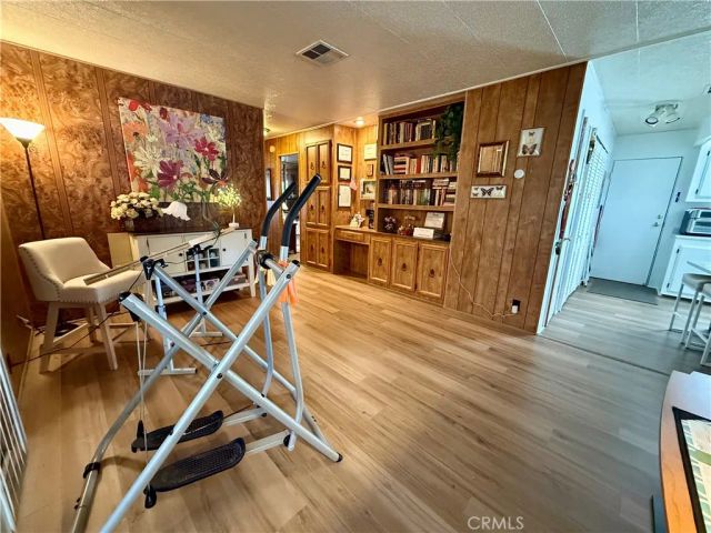 15181 Van Buren, Riverside, CA 92504