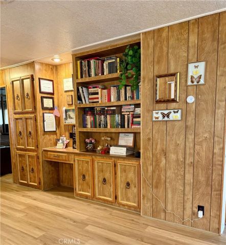 15181 Van Buren, Riverside, CA 92504