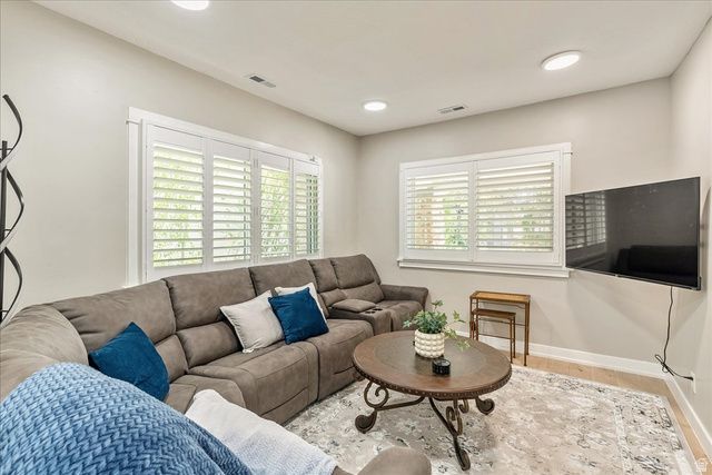 653 S 1300 E, Salt Lake City, UT 84102