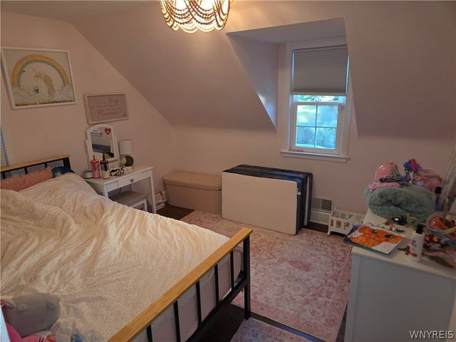 516 Meadowbrook Drive, Lewiston, NY 14092