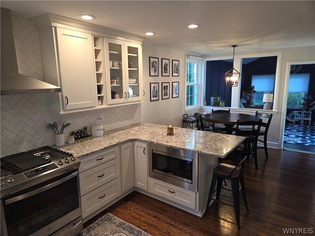 516 Meadowbrook Drive, Lewiston, NY 14092