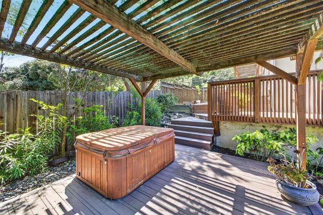 20450 Almaden Road, San Jose, CA 95120