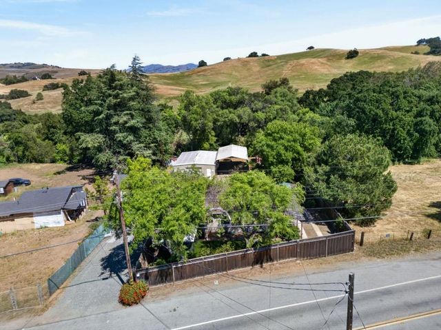 20450 Almaden Road, San Jose, CA 95120