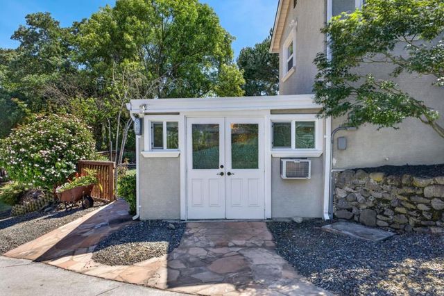 20450 Almaden Road, San Jose, CA 95120