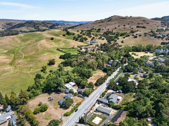 20450 Almaden Road, San Jose, CA 95120