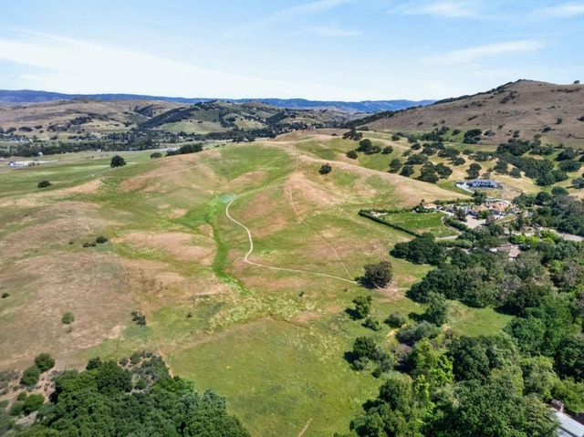 20450 Almaden Road, San Jose, CA 95120