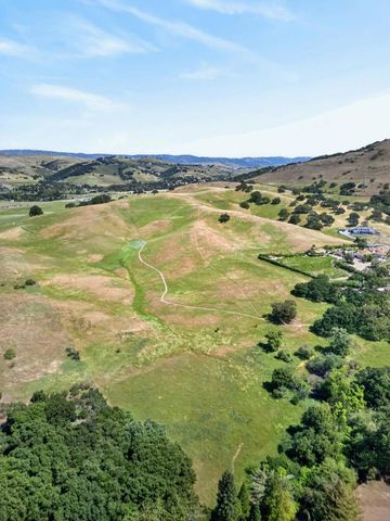 20450 Almaden Road, San Jose, CA 95120