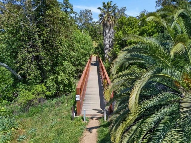 20450 Almaden Road, San Jose, CA 95120