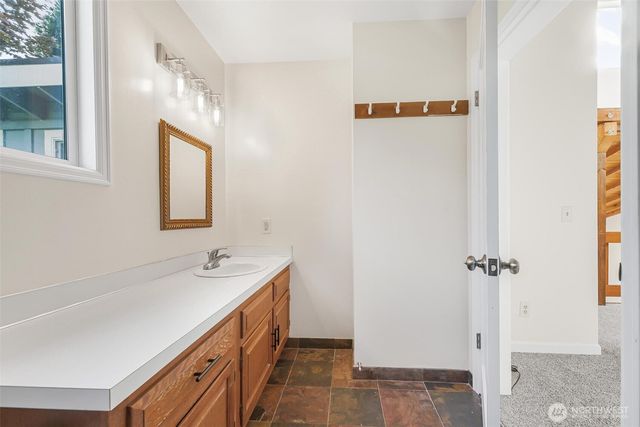 15417 204th Avenue SE, Renton, WA 98059