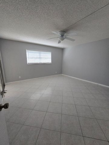 3301 Aruba Way K2, Coconut Creek, FL 33066