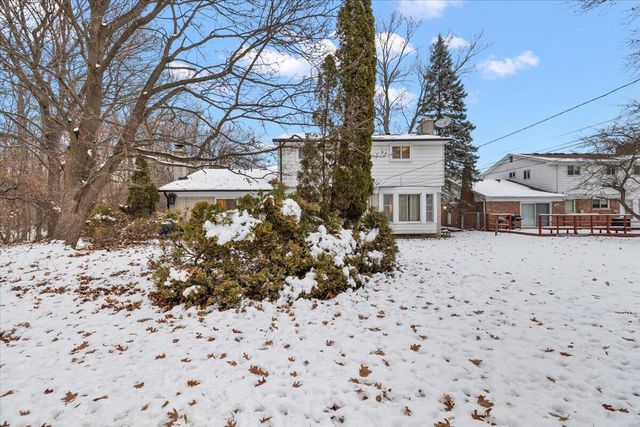 18971 El Dorado Place, Lathrup Village, MI 48076