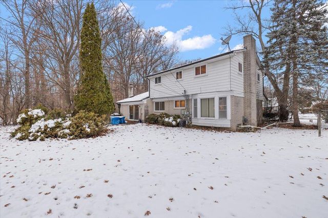 18971 El Dorado Place, Lathrup Village, MI 48076