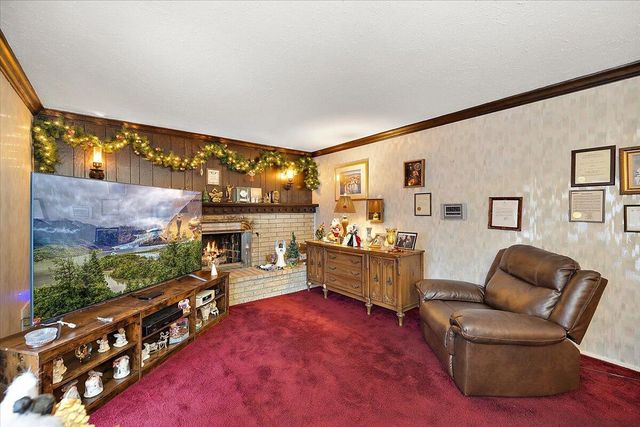 18971 El Dorado Place, Lathrup Village, MI 48076