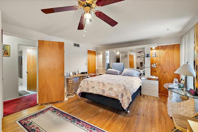 18971 El Dorado Place, Lathrup Village, MI 48076