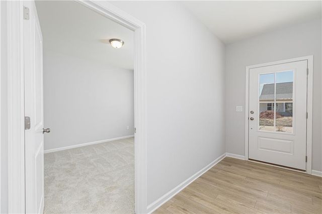 321 Cavalier SE Lane, Acworth, GA 30102