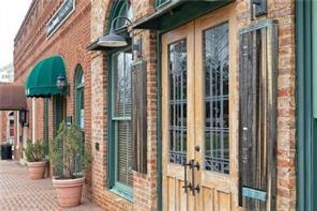 321 Cavalier SE Lane, Acworth, GA 30102