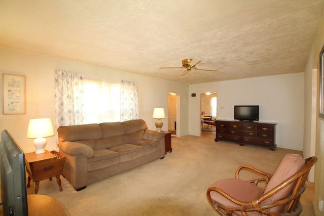 712 E Hurlbut Avenue, Belvidere, IL 61008