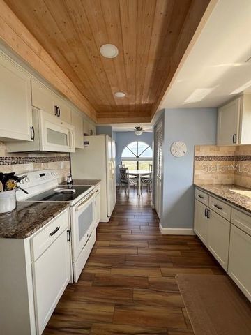 650 ISLAND WAY 708, Clearwater Beach, FL 33767