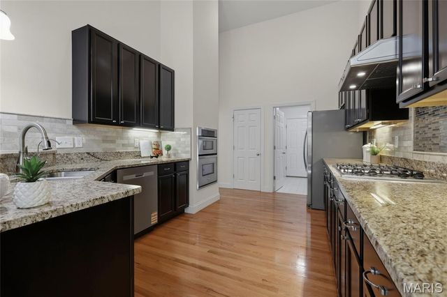 14301 Gatwick Court, Chesterfield, MO 63017
