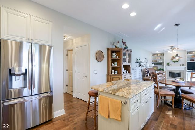 6322 Columbia Circle, Fishers, IN 46038