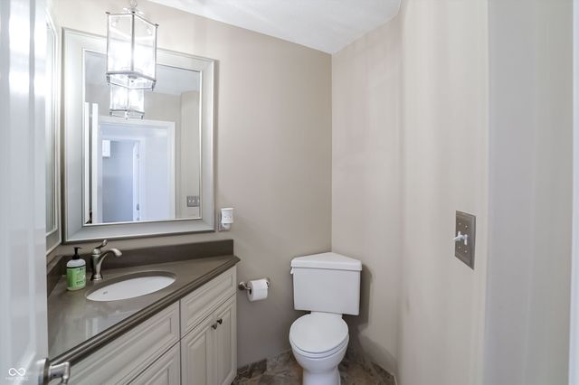 6322 Columbia Circle, Fishers, IN 46038