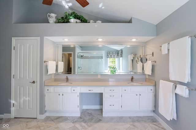 6322 Columbia Circle, Fishers, IN 46038