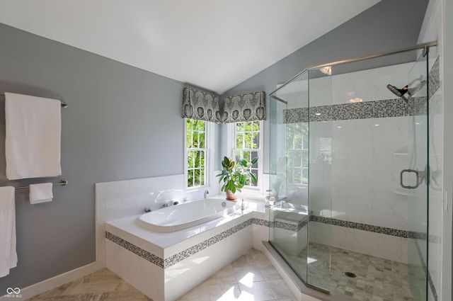 6322 Columbia Circle, Fishers, IN 46038