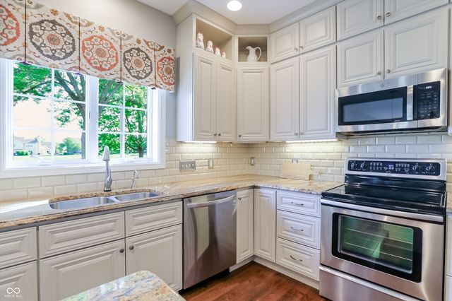 6322 Columbia Circle, Fishers, IN 46038