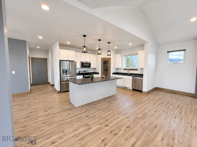 382 Talon Way, Bozeman, MT 59718