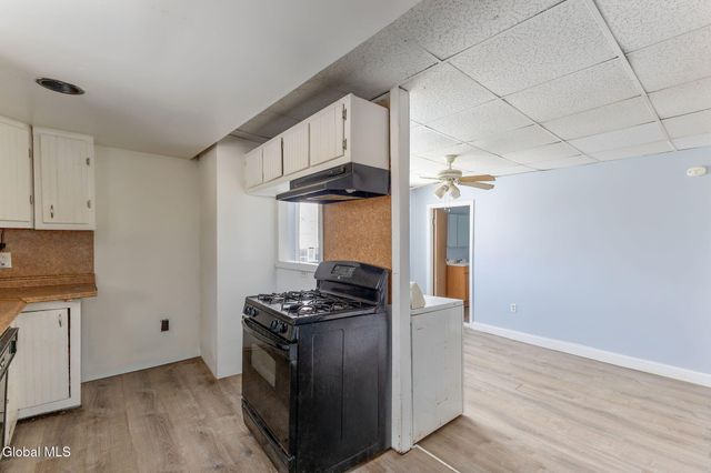 4 Congress Street, Cohoes, NY 12047