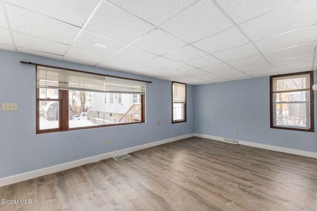 4 Congress Street, Cohoes, NY 12047