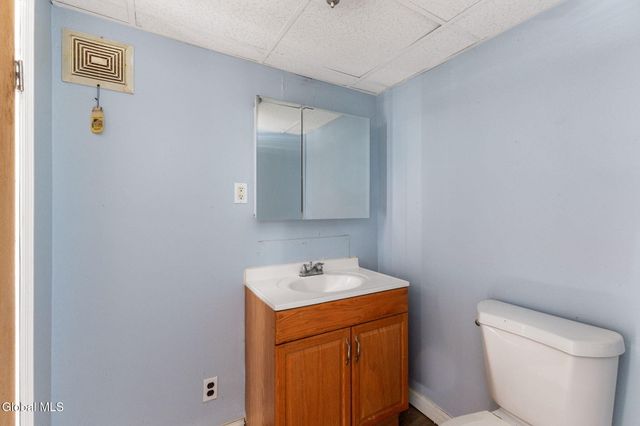 4 Congress Street, Cohoes, NY 12047