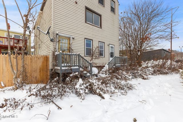 4 Congress Street, Cohoes, NY 12047