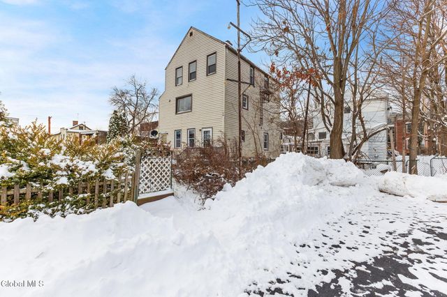 4 Congress Street, Cohoes, NY 12047