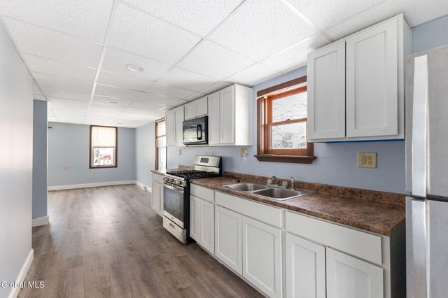 4 Congress Street, Cohoes, NY 12047