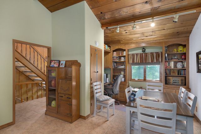 5725 S Farm Rd 131, Brookline, MO 65619