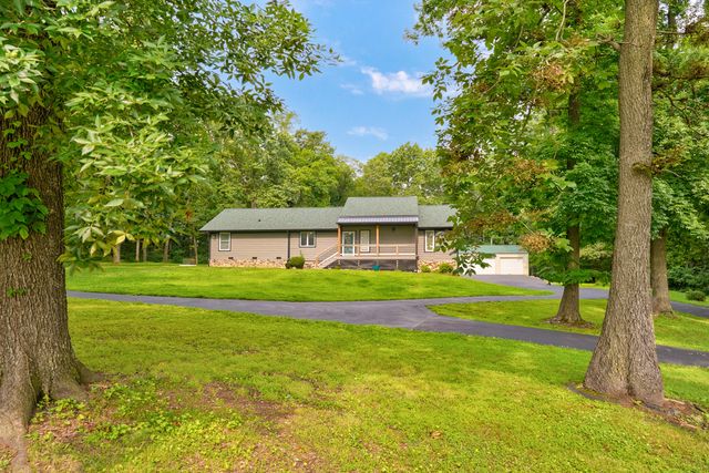 5725 S Farm Rd 131, Brookline, MO 65619