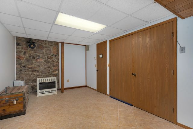 5725 S Farm Rd 131, Brookline, MO 65619
