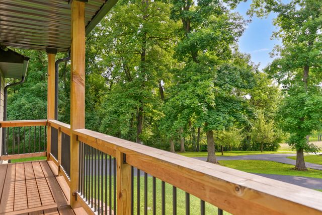 5725 S Farm Rd 131, Brookline, MO 65619