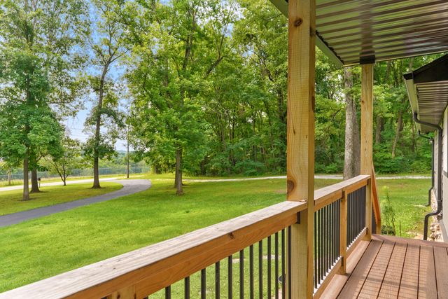 5725 S Farm Rd 131, Brookline, MO 65619