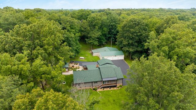5725 S Farm Rd 131, Brookline, MO 65619