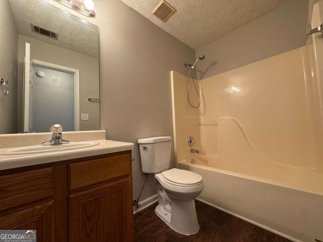 1048 Brandon Lane, Stone Mountain, GA 30083