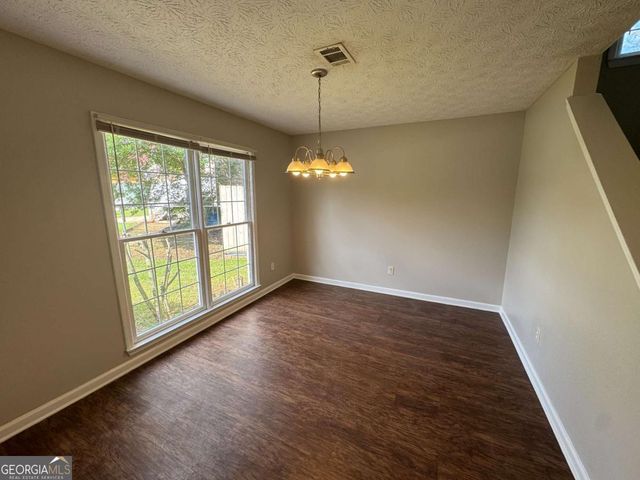 1048 Brandon Lane, Stone Mountain, GA 30083