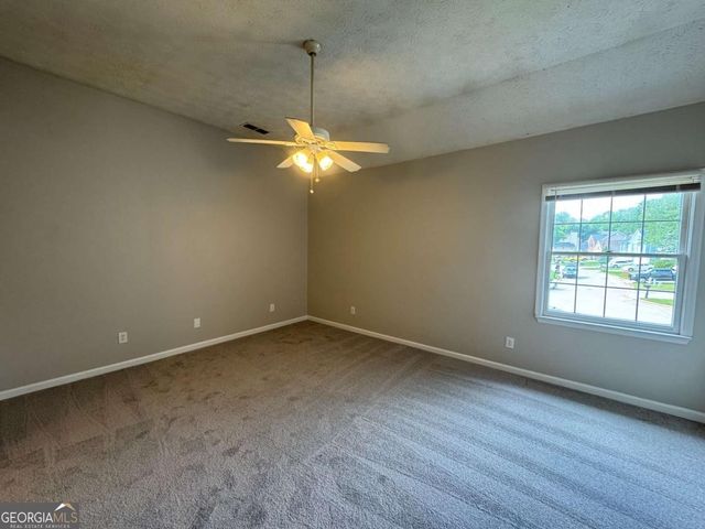 1048 Brandon Lane, Stone Mountain, GA 30083