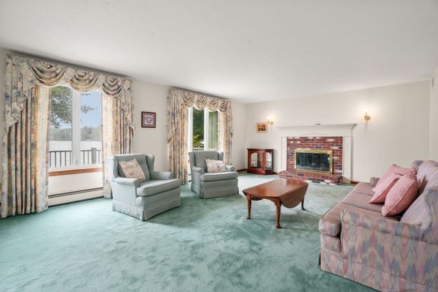 49 Singletary Rd, Millbury, MA 01527