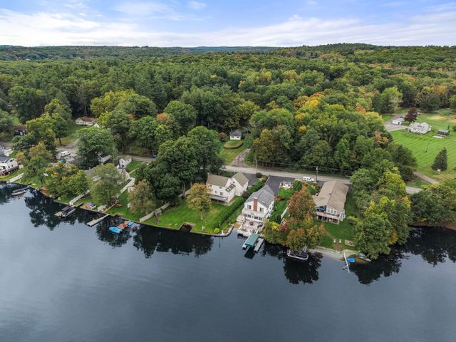 49 Singletary Rd, Millbury, MA 01527